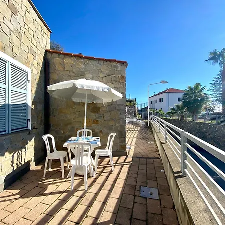 Moderni Sulla Pista Ciclabile Lejlighed